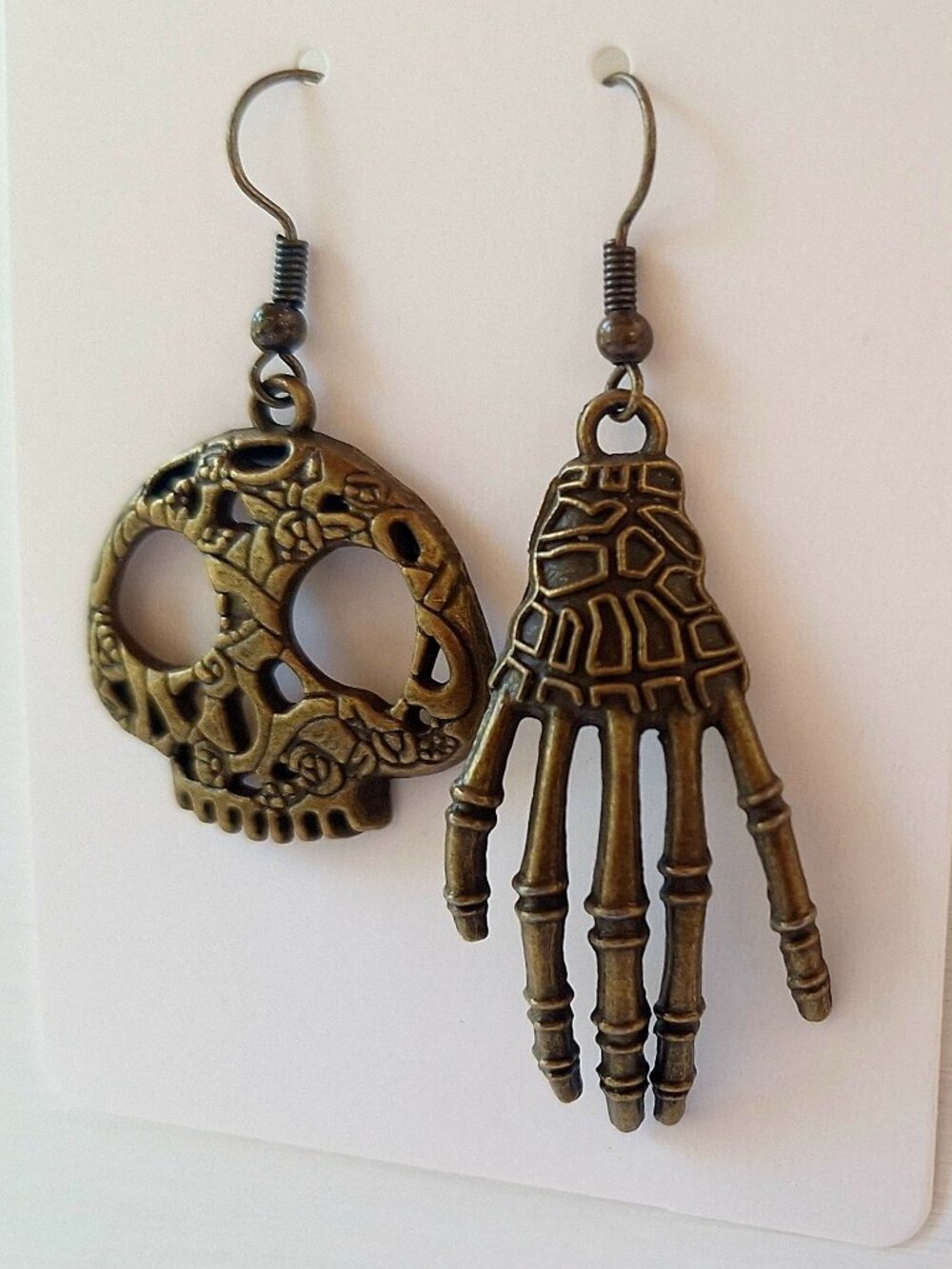 Bronze Skull & Skeleton Hand Mismatched Earrings – Gothic Halloween Style